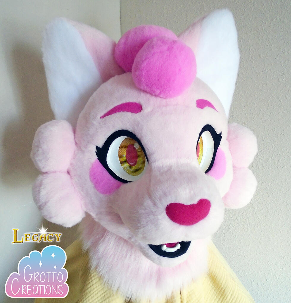 Strawberry the manx cat (Commission)