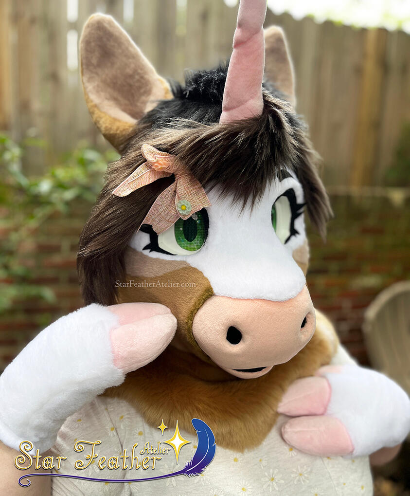 Mairead the unicorn (commission)